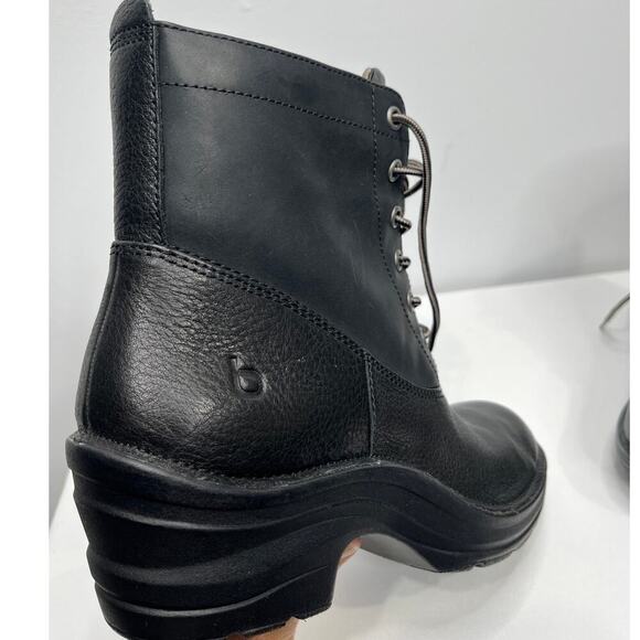 Women’s Bionica Black Leather Boots / Size-8.5 - Picture 10 of 10